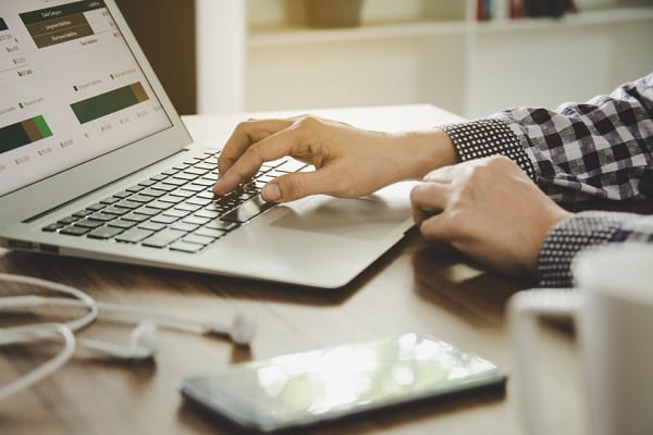 Online jövedelemigazolás – hamarosan már ez sem kell a hitelfelvételhez!