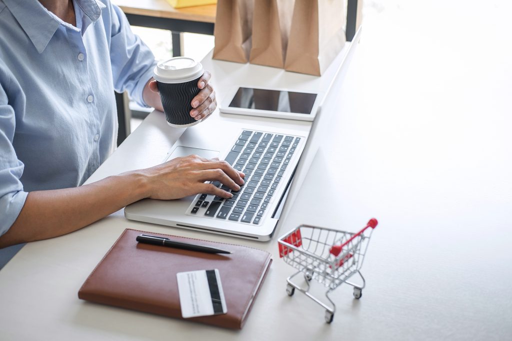 Kölcsön egyszerűen, online – milyen lehetőségeket találsz oldalunkon?