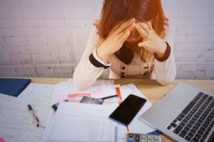 Mi az aktív KHR és passzív KHR lista?