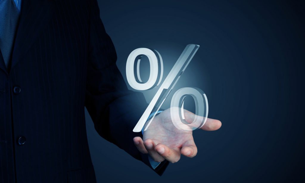 Májusban változás jön a THM számítás módjánál