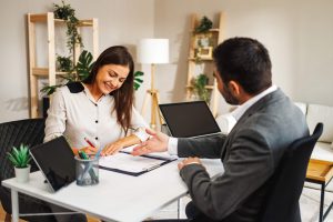 Hogyan zajlik a hitelbírálat? Amit érdemes tudni a hitelfelvétel előtt